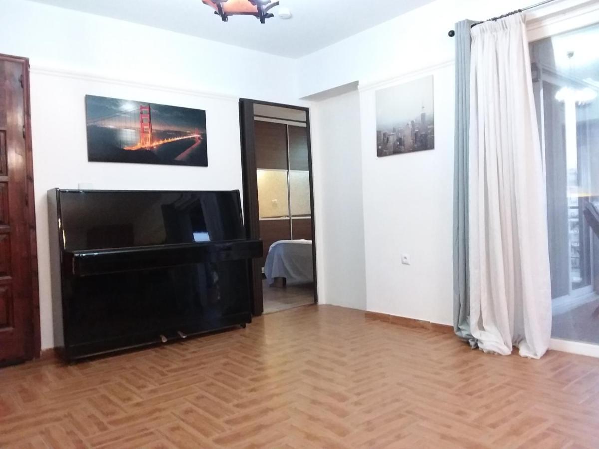 Gazi View Apartments #1 เอเธนส์ ภายนอก รูปภาพ